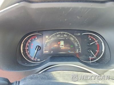Zdjęcie 9 z 12 samochodu: 2023 TOYOTA RAV4 XLE PREMIUM VIN:JTMC1RFV9PD100697 - miniatura
