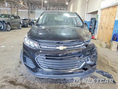 Piąte zdjęcie samochodu w środku: 2018 CHEVROLET TRAX LS VIN:3GNCJKSB2JL256057 - miniatura