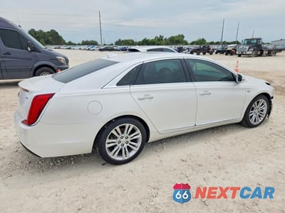 Trzecie zdjęcie samochodu z tyłu: 2019 CADILLAC XTS LUXURY VIN:2G61M5S36K9100628 - miniatura