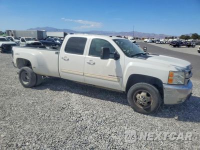 Czwarte zdjęcie samochodu z boku: 2009 CHEVROLET SILVERADO K3500 LTZ VIN:1GCJK93639F133901 - miniatura