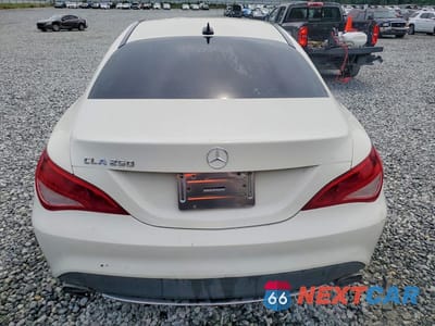 Zdjęcie 6 z 12 samochodu: 2015 MERCEDES-BENZ CLA 250 VIN:WDDSJ4EB4FN161962 - miniatura
