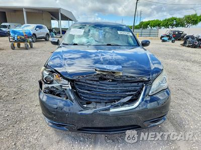 Piąte zdjęcie samochodu w środku: 2012 CHRYSLER 200 S VIN:1C3CCBHG8CN176968 - miniatura