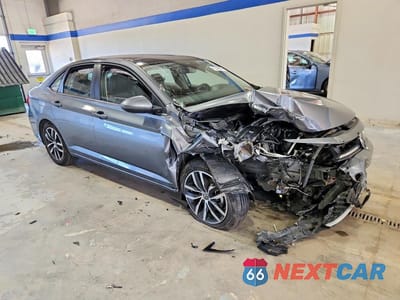 Czwarte zdjęcie samochodu z boku: 2025 VOLKSWAGEN JETTA SE VIN:3VW7X7BU6SM060221 - miniatura