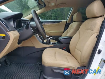 Zdjęcie 7 z 12 samochodu: 2015 HYUNDAI SONATA HYBRID BASE VIN:KMHEC4A41FA126534 - miniatura