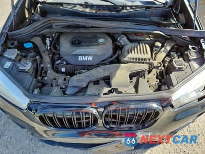 Zdjęcie 12 z 13 samochodu: 2017 BMW X1 XDRIVE28I VIN:WBXHT3Z30H4A52098 - miniatura