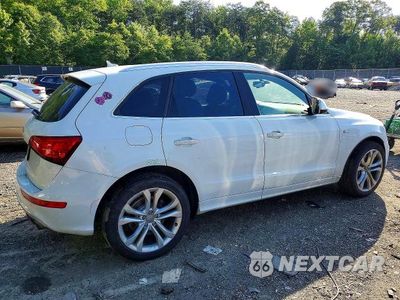 Trzecie zdjęcie samochodu z tyłu: 2015 AUDI SQ5 PRESTIGE VIN:WA1VGAFP7FA089929 - miniatura