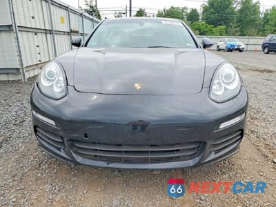 Piąte zdjęcie samochodu w środku: 2014 PORSCHE PANAMERA S VIN:WP0AB2A76EL055550 - miniatura