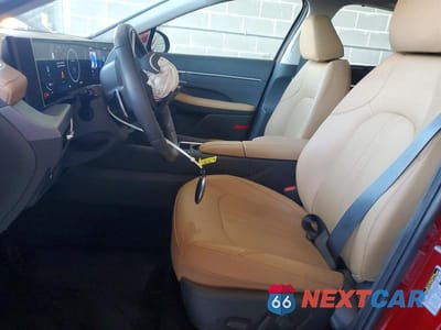 Zdjęcie 7 z 13 samochodu: 2024 HYUNDAI SONATA HYBRID LIMITED VIN:KMHL54JJ7RA091560 - miniatura