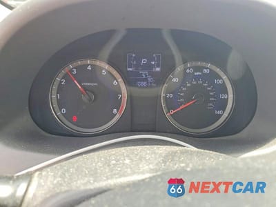Zdjęcie 9 z 13 samochodu: 2016 HYUNDAI ACCENT SE VIN:KMHCT5AE3GU253078 - miniatura