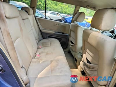 Zdjęcie 11 z 13 samochodu: 2004 TOYOTA HIGHLANDER BASE VIN:JTEEP21A240006677 - miniatura