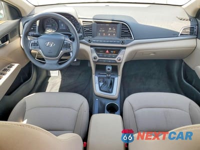 Zdjęcie 8 z 12 samochodu: 2018 HYUNDAI ELANTRA SEL VIN:5NPD84LF4JH224670 - miniatura