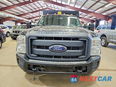 Piąte zdjęcie samochodu w środku: 2012 FORD F350 SUPER DUTY VIN:1FD8X3HT6CEC77088 - miniatura