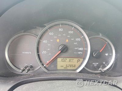 Zdjęcie 9 z 12 samochodu: 2012 TOYOTA YARIS 3-DOOR L VIN:JTDJTUD35CD541436 - miniatura