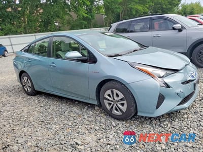 Czwarte zdjęcie samochodu z boku: 2016 TOYOTA PRIUS THREE VIN:JTDKARFU6G3005975 - miniatura