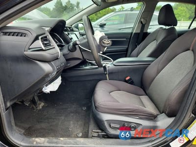 Zdjęcie 7 z 12 samochodu: 2019 TOYOTA CAMRY LE VIN:4T1B11HK9KU173475 - miniatura
