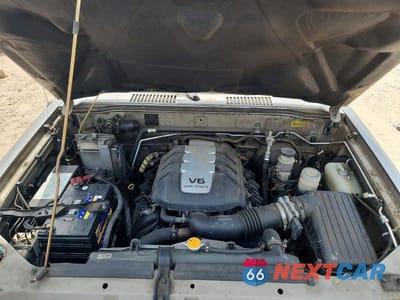 Zdjęcie 12 z 13 samochodu: 2000 ISUZU TROOPER S VIN:JACDS58X4Y7J10416 - miniatura