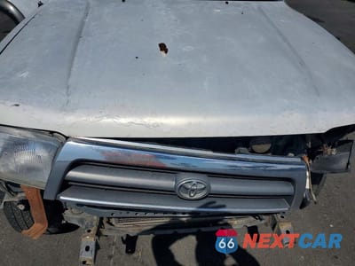 Zdjęcie 11 z 12 samochodu: 1998 TOYOTA 4RUNNER LIMITED VIN:JT3HN87R7W0137392 - miniatura