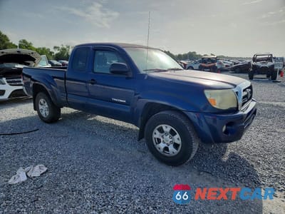 Czwarte zdjęcie samochodu z boku: 2007 TOYOTA TACOMA PRERUNNER ACCESS CAB VIN:5TETU62N07Z388807 - miniatura