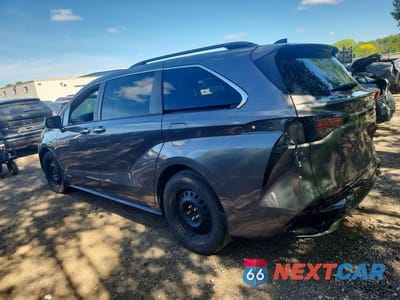 Drugie zdjęcie samochodu z przodu: 2021 TOYOTA SIENNA LE VIN:5TDGSKFC1MS016118 - miniatura
