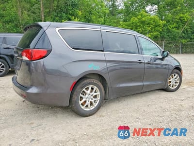 Trzecie zdjęcie samochodu z tyłu: 2020 CHRYSLER VOYAGER LXI VIN:2C4RC1DG0LR144881 - miniatura