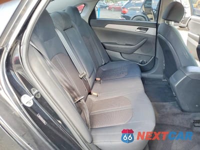Zdjęcie 10 z 12 samochodu: 2019 HYUNDAI SONATA SE VIN:5NPE24AF5KH787706 - miniatura
