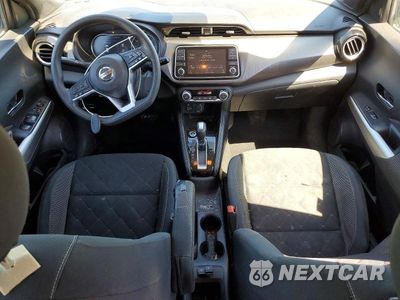 Zdjęcie 8 z 13 samochodu: 2020 NISSAN KICKS SV VIN:3N1CP5CV1LL490360 - miniatura