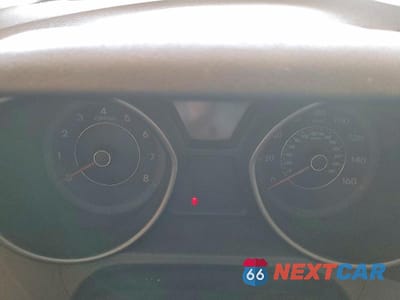 Zdjęcie 9 z 12 samochodu: 2011 HYUNDAI ELANTRA GLS VIN:5NPDH4AE5BH030337 - miniatura