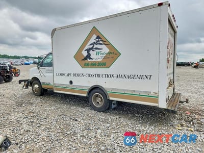 Drugie zdjęcie samochodu z przodu: 2003 GMC SAVANA BOX TRUCK VIN:1GDJG31U731189579 - miniatura