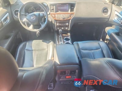 Zdjęcie 8 z 13 samochodu: 2016 NISSAN PATHFINDER SL VIN:5N1AR2MM6GC636378 - miniatura