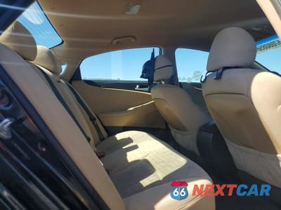Zdjęcie 10 z 12 samochodu: 2013 HYUNDAI SONATA GLS VIN:5NPEB4ACXDH609329 - miniatura