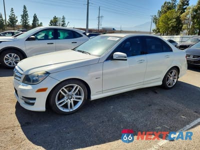 2012 MERCEDES-BENZ C 250 WDDGF4HB7CA682065 - główne zdjęcie licytacji z USA - miniatura
