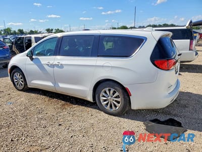 Drugie zdjęcie samochodu z przodu: 2017 CHRYSLER PACIFICA TOURING VIN:2C4RC1DG4HR634389 - miniatura