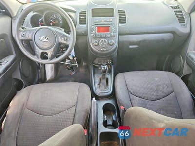 Zdjęcie 8 z 13 samochodu: 2012 KIA SOUL BASE VIN:KNDJT2A59C7365550 - miniatura
