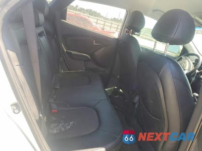 Zdjęcie 11 z 13 samochodu: 2014 HYUNDAI TUCSON SE VIN:KM8JU3AG0EU933902 - miniatura