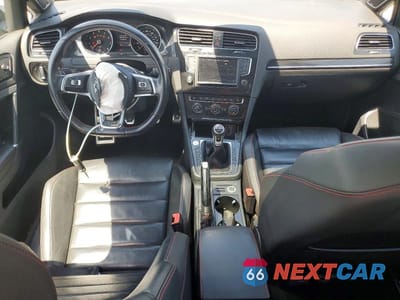 Zdjęcie 8 z 13 samochodu: 2016 VOLKSWAGEN GTI S VIN:3VW547AUXGM026906 - miniatura