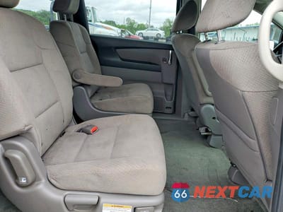 Zdjęcie 11 z 13 samochodu: 2014 HONDA ODYSSEY LX VIN:5FNRL5H2XEB134279 - miniatura
