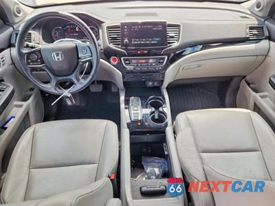 Zdjęcie 8 z 13 samochodu: 2021 HONDA PILOT TOURING VIN:5FNYF5H92MB039164 - miniatura