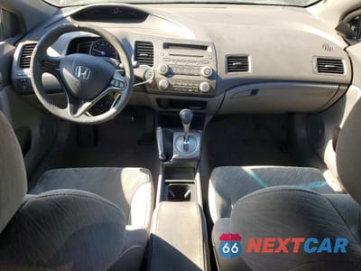 Zdjęcie 8 z 12 samochodu: 2007 HONDA CIVIC LX VIN:2HGFG12637H578517 - miniatura