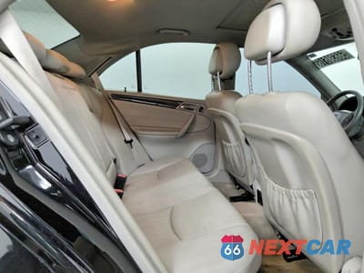 Zdjęcie 10 z 12 samochodu: 2006 MERCEDES-BENZ C 280 4MATIC VIN:WDBRF92H66F765666 - miniatura