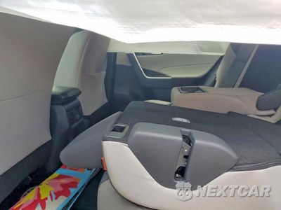 Zdjęcie 11 z 14 samochodu: 2025 TOYOTA RAV4 XLE VIN:2T3P1RFV2SC574974 - miniatura