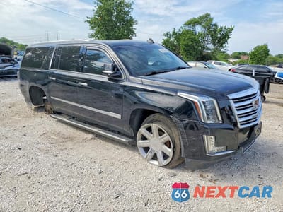 Czwarte zdjęcie samochodu z boku: 2019 CADILLAC ESCALADE ESV PLATINUM VIN:1GYS3KKJXKR162910 - miniatura