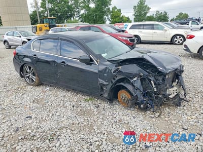 Czwarte zdjęcie samochodu z boku: 2013 INFINITI G37 SEDAN X VIN:JN1CV6AR5DM759078 - miniatura