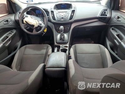 Zdjęcie 8 z 14 samochodu: 2014 FORD ESCAPE S VIN:1FMCU0F73EUD77181 - miniatura