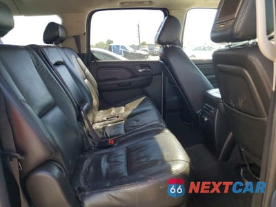 Zdjęcie 11 z 13 samochodu: 2010 CADILLAC ESCALADE ESV PREMIUM VIN:1GYUKJEF1AR108455 - miniatura