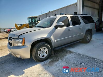 2007 CHEVROLET SUBURBAN K1500 3GNFK163X7G188969 - główne zdjęcie licytacji z USA - miniatura