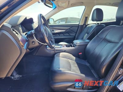 Zdjęcie 7 z 12 samochodu: 2019 INFINITI Q70 3.7 LUXE VIN:JN1BY1AR1KM585559 - miniatura