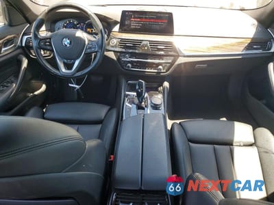 Zdjęcie 8 z 12 samochodu: 2019 BMW 530XE VIN:WBAJB1C50KB376391 - miniatura