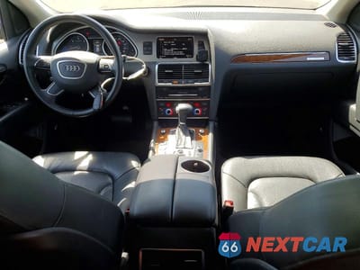 Zdjęcie 8 z 13 samochodu: 2015 AUDI Q7 TDI PREMIUM PLUS VIN:WA1LMAFE2FD029439 - miniatura
