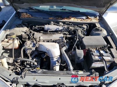 Zdjęcie 11 z 12 samochodu: 2001 TOYOTA CAMRY LE VIN:4T1BG22K01U770767 - miniatura