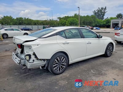 Trzecie zdjęcie samochodu z tyłu: 2025 NISSAN ALTIMA SV VIN:1N4BL4DVXSN332326 - miniatura